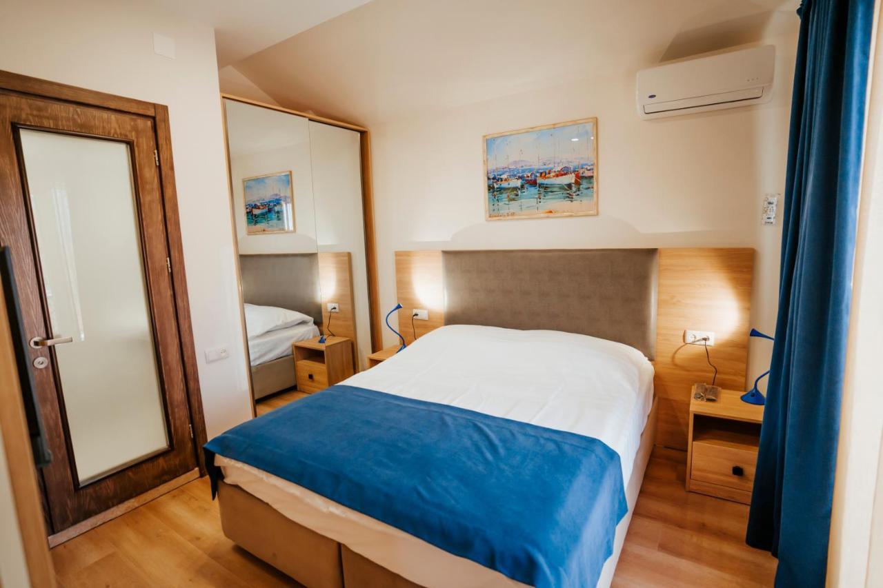 West Apart Hotel Batumi Exterior foto